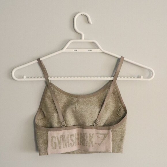 Gymshark Women's Grey Stretch Adjustable Straps Activewear Sports Bra - Picture 2 of 9